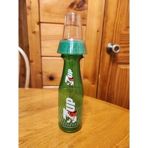 1992‎ 7 UP Baby Bottle Munchkin Plastic Bottles Soda Pop Advertising